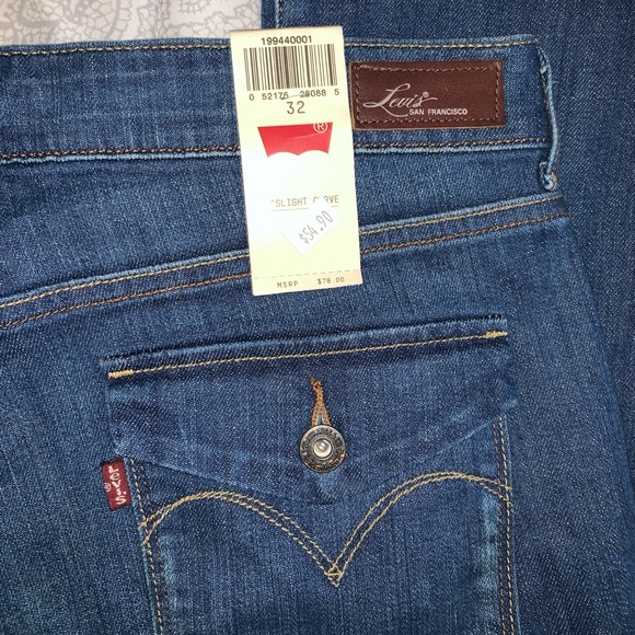 BNWT midrise flare jeans - Picture 2 of 5